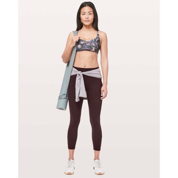 Lululemon In Movement 7/8 Tight Everlux Burgundy Athleisure Gym Workout Size 4 - Picture 3 of 11